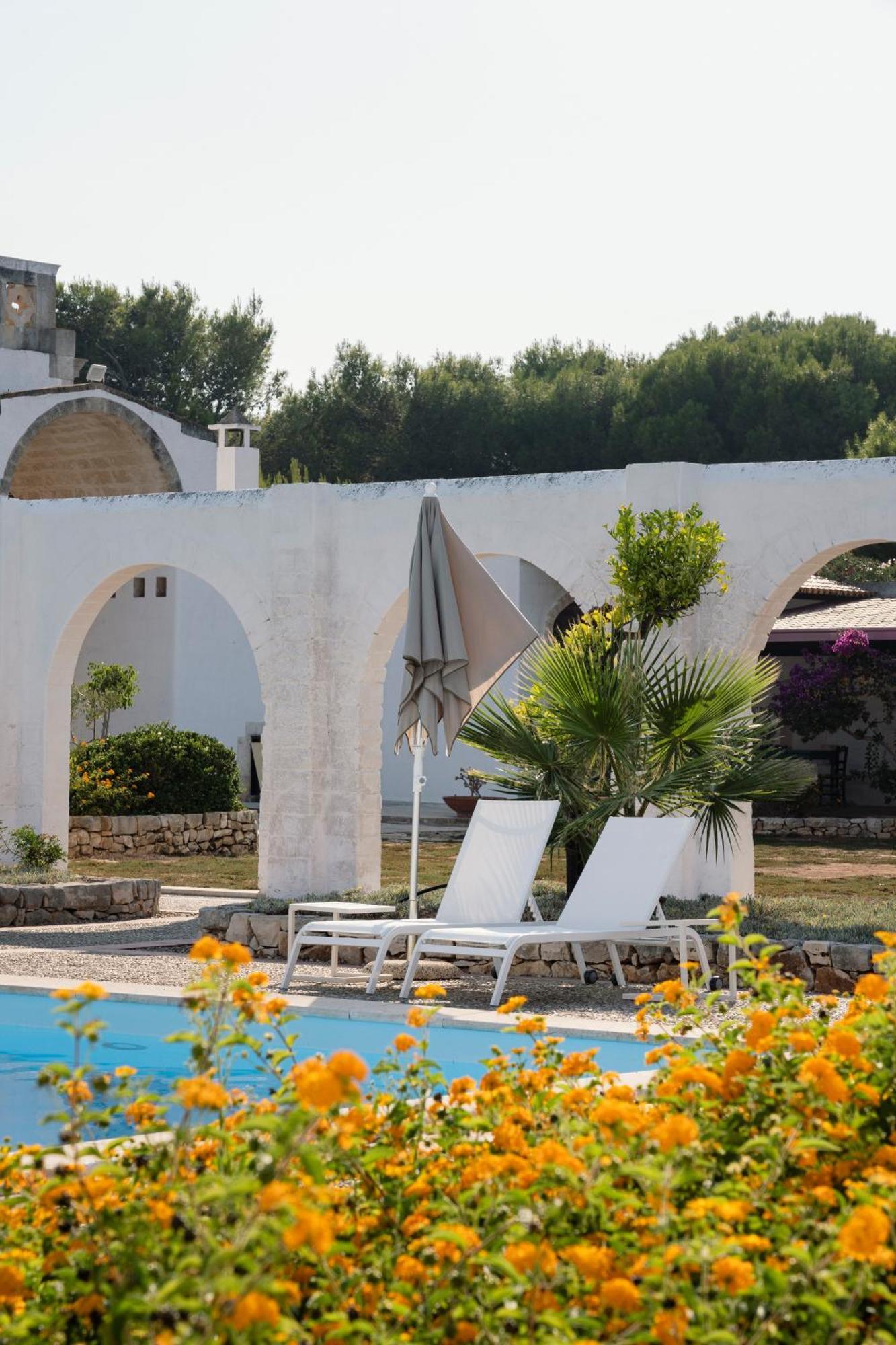 Masseria Gorgognolo Bed & Breakfast Ostuni Bagian luar foto