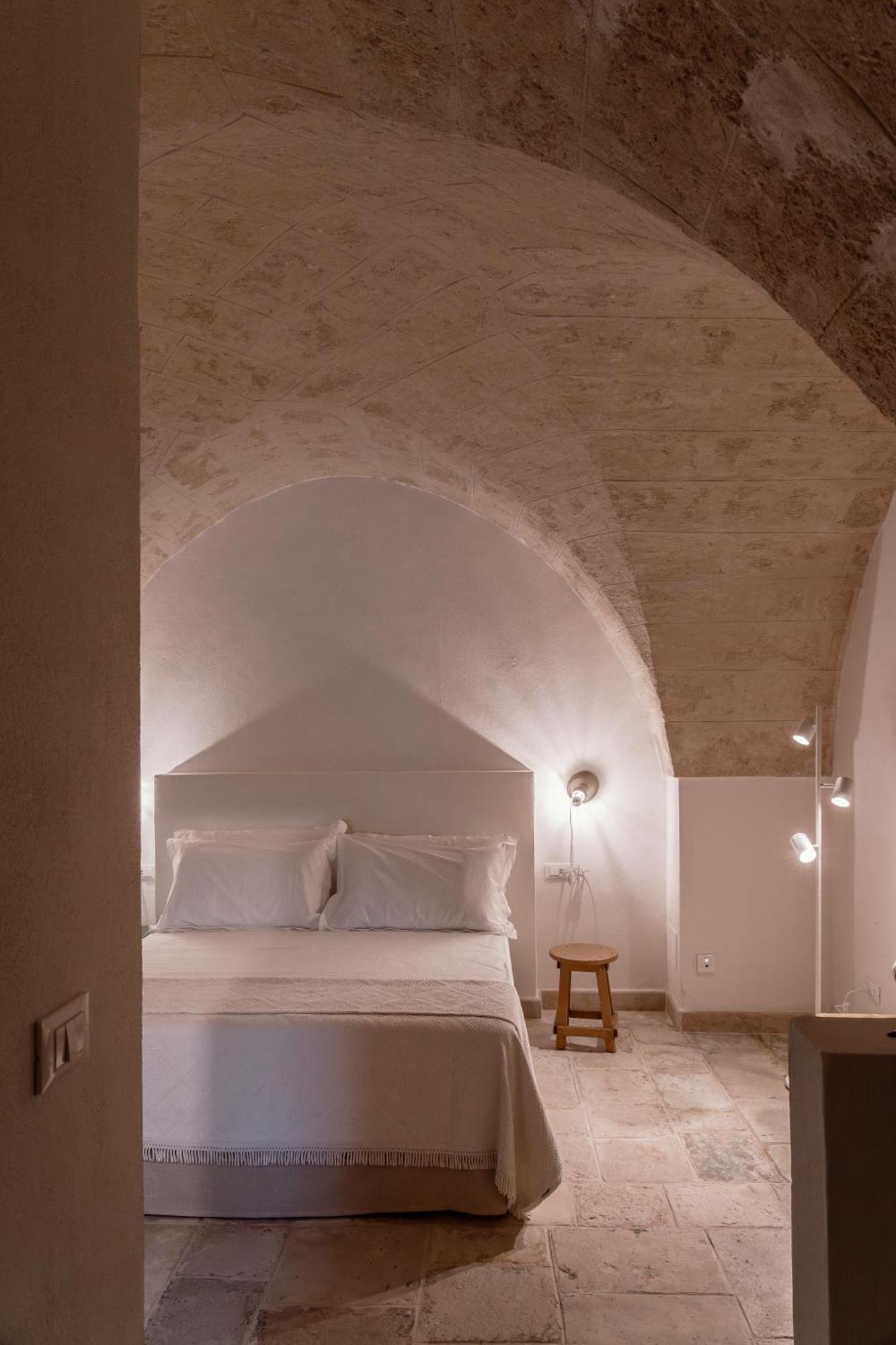 Masseria Gorgognolo Bed & Breakfast Ostuni Bagian luar foto