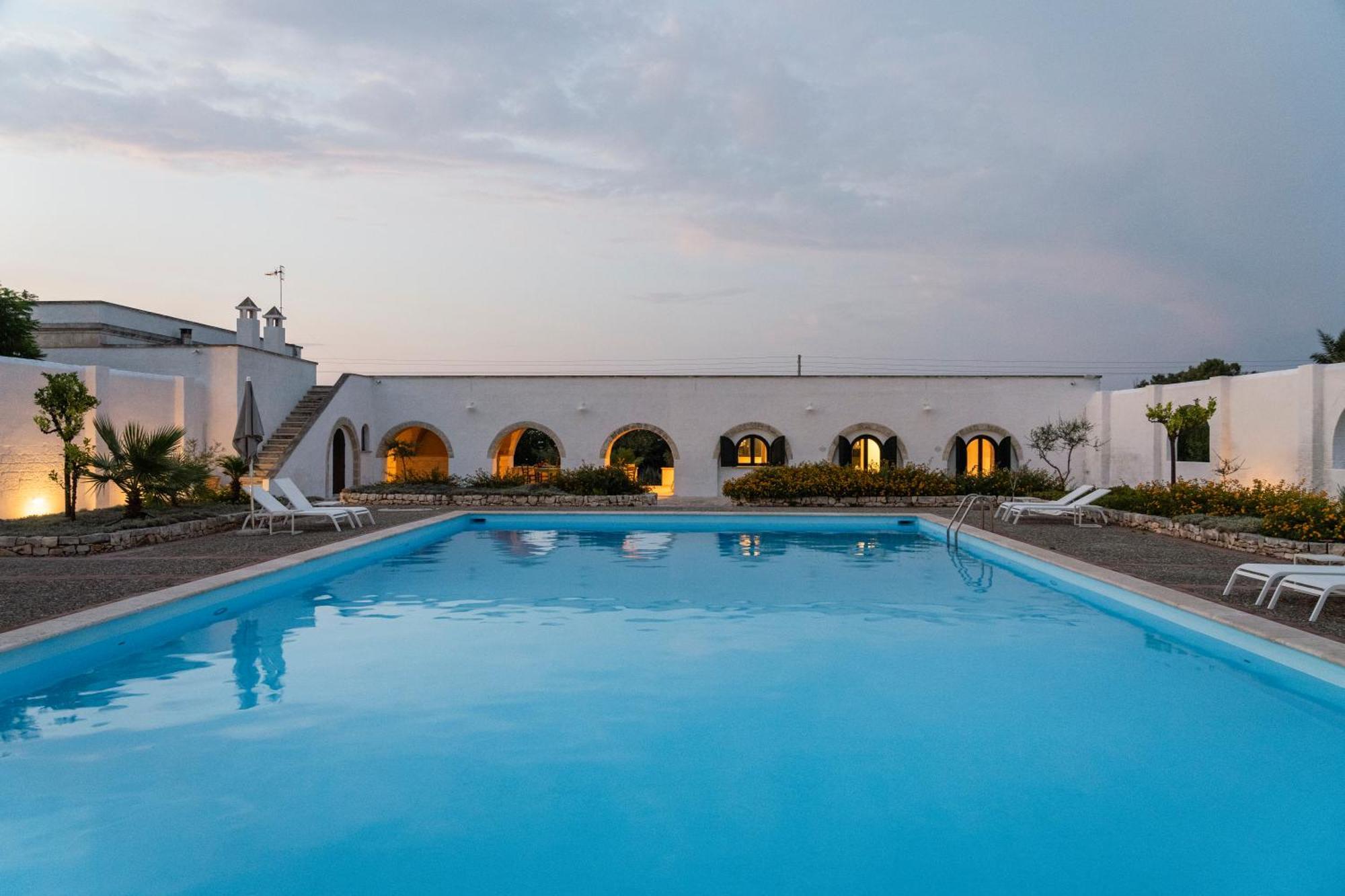 Masseria Gorgognolo Bed & Breakfast Ostuni Bagian luar foto