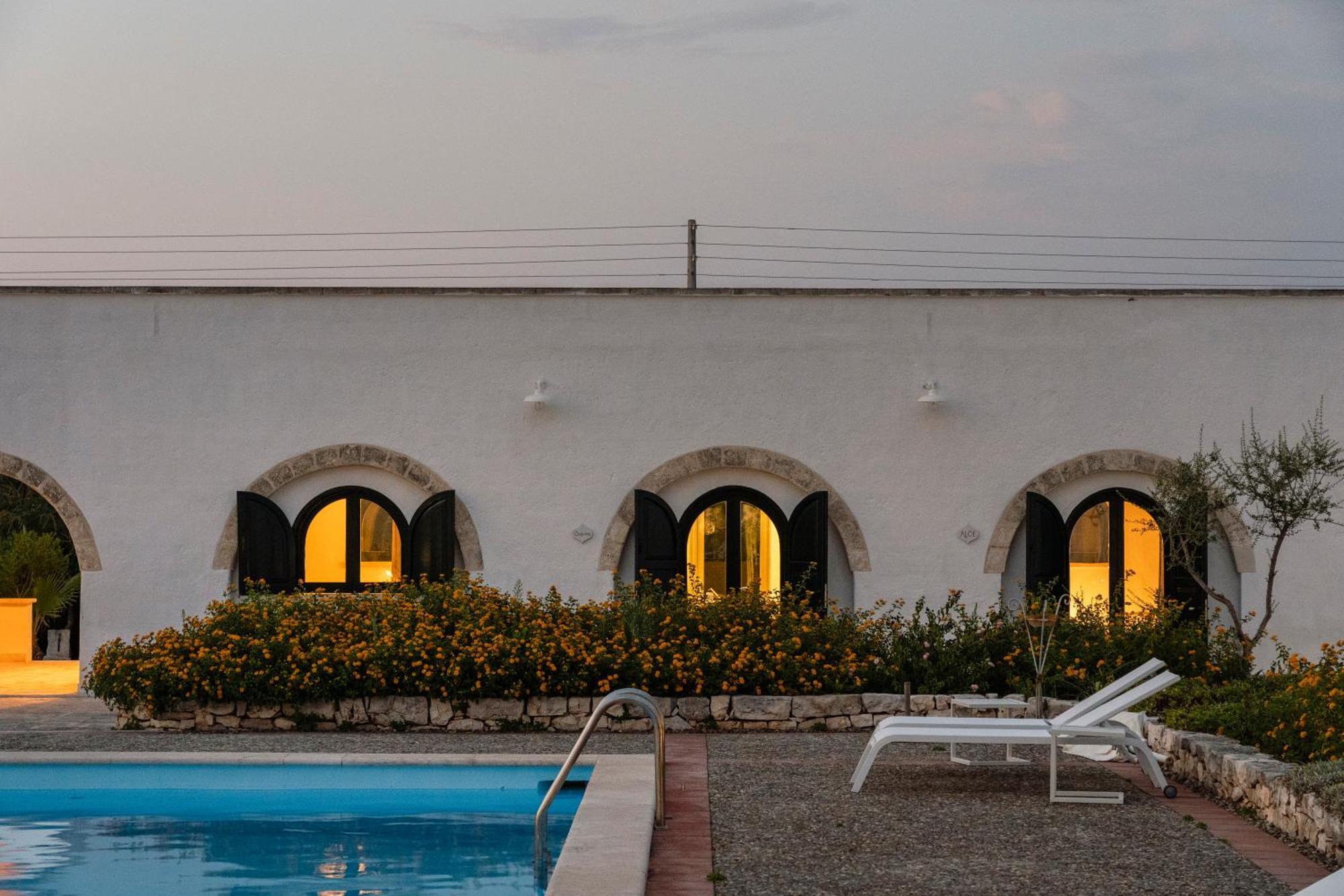 Masseria Gorgognolo Bed & Breakfast Ostuni Bagian luar foto