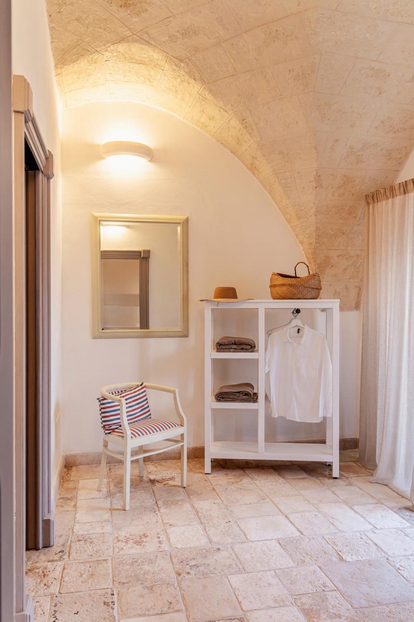 Masseria Gorgognolo Bed & Breakfast Ostuni Bagian luar foto